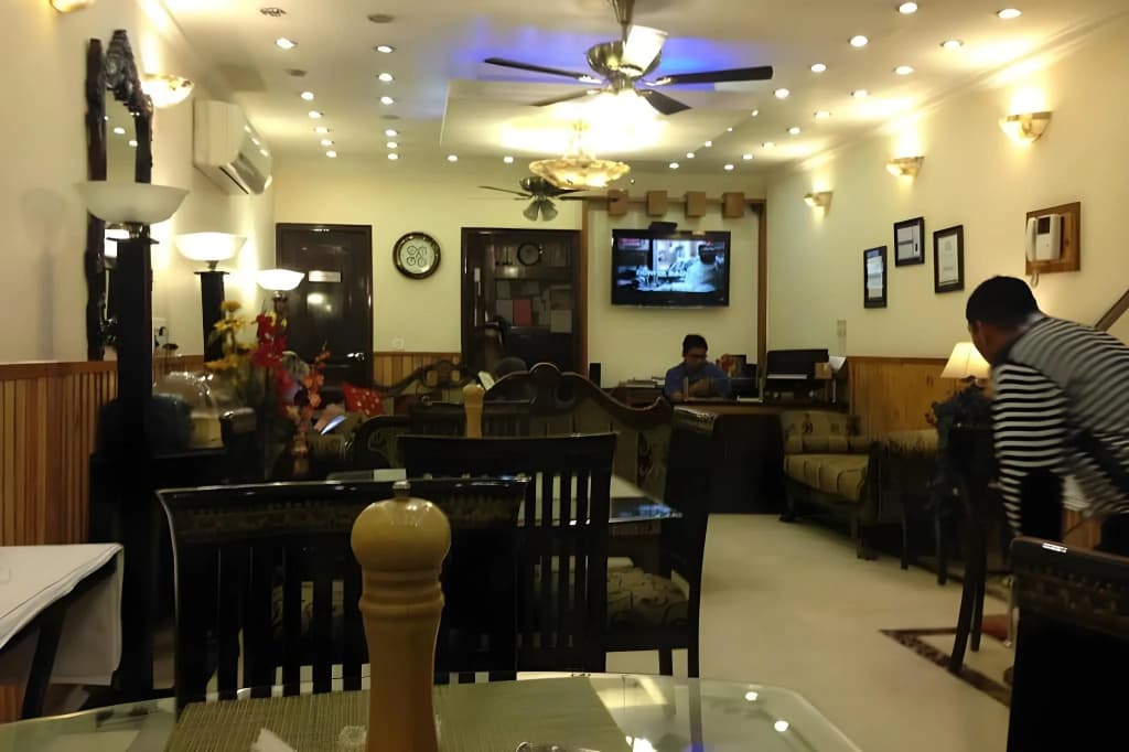 Wood Castle Hotel - photo 15