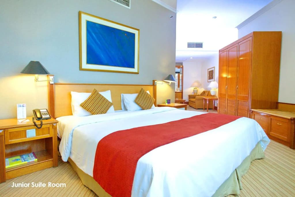 Menara Peninsula Hotel Jakarta - photo 43