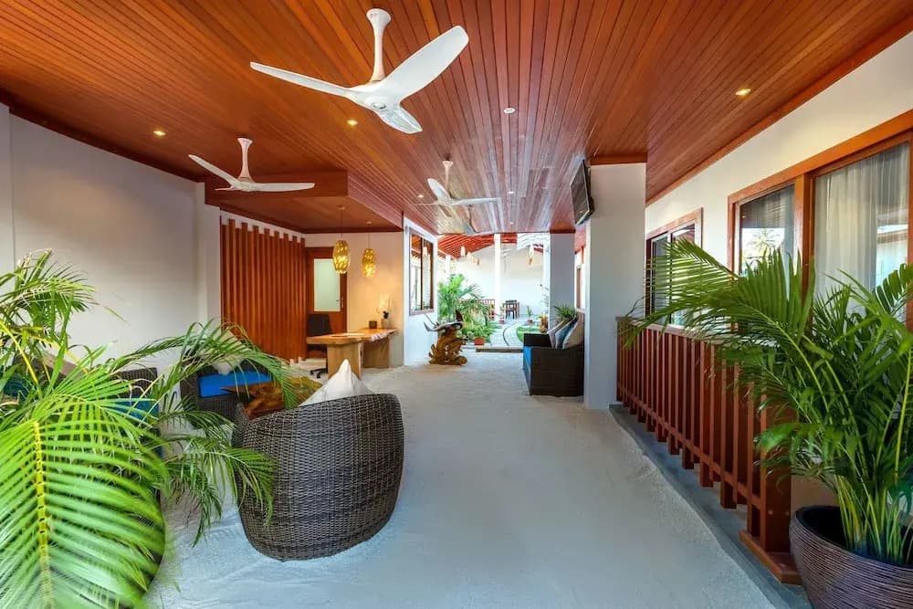 Ithaa Dhigurah - photo 7