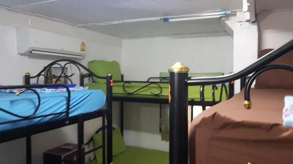 Happy Moon Hostel - photo 1