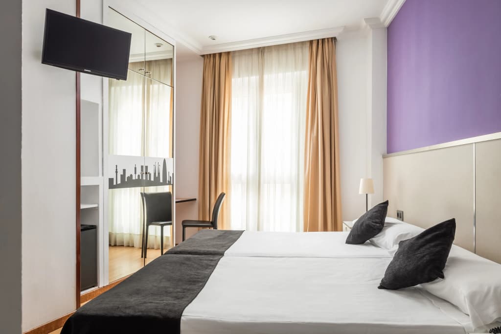 Hotel Abbot - photo 21