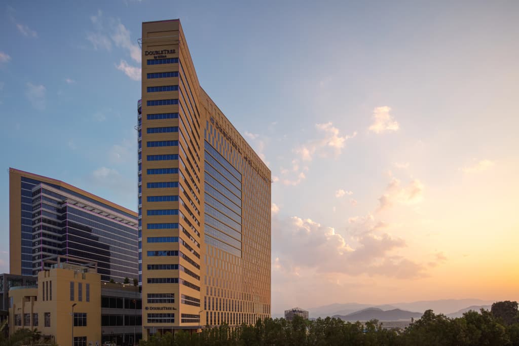 Doubletree By Hilton Fujairah City - photo 1