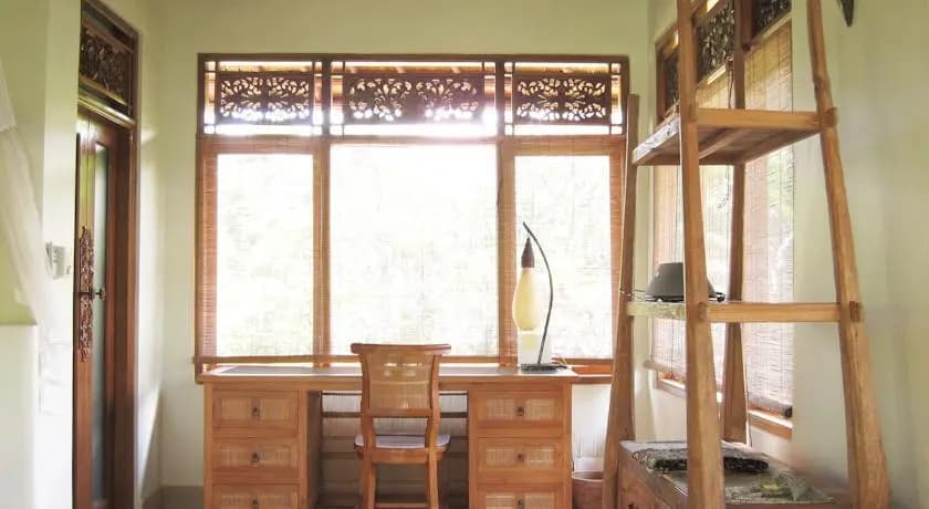 Sanggingan Cliff Side Villa - photo 2