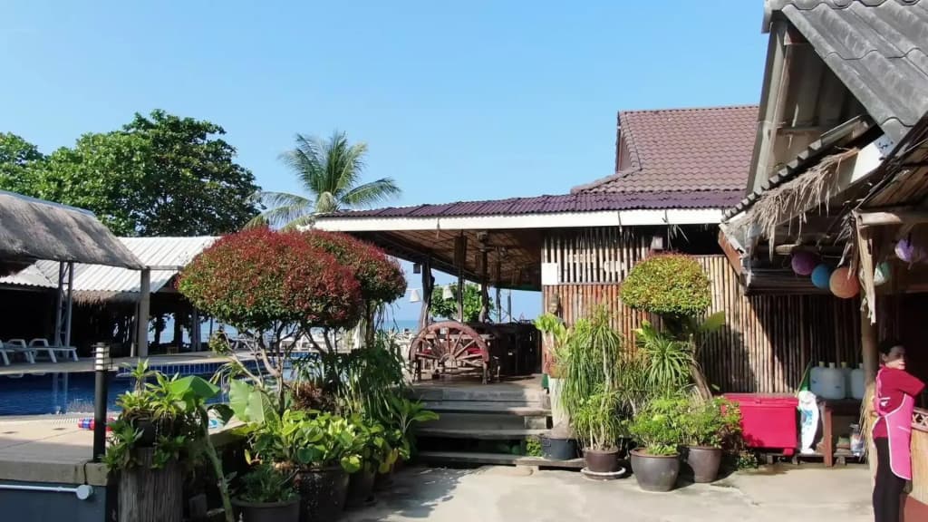 New Coconut Bungalow - photo 13