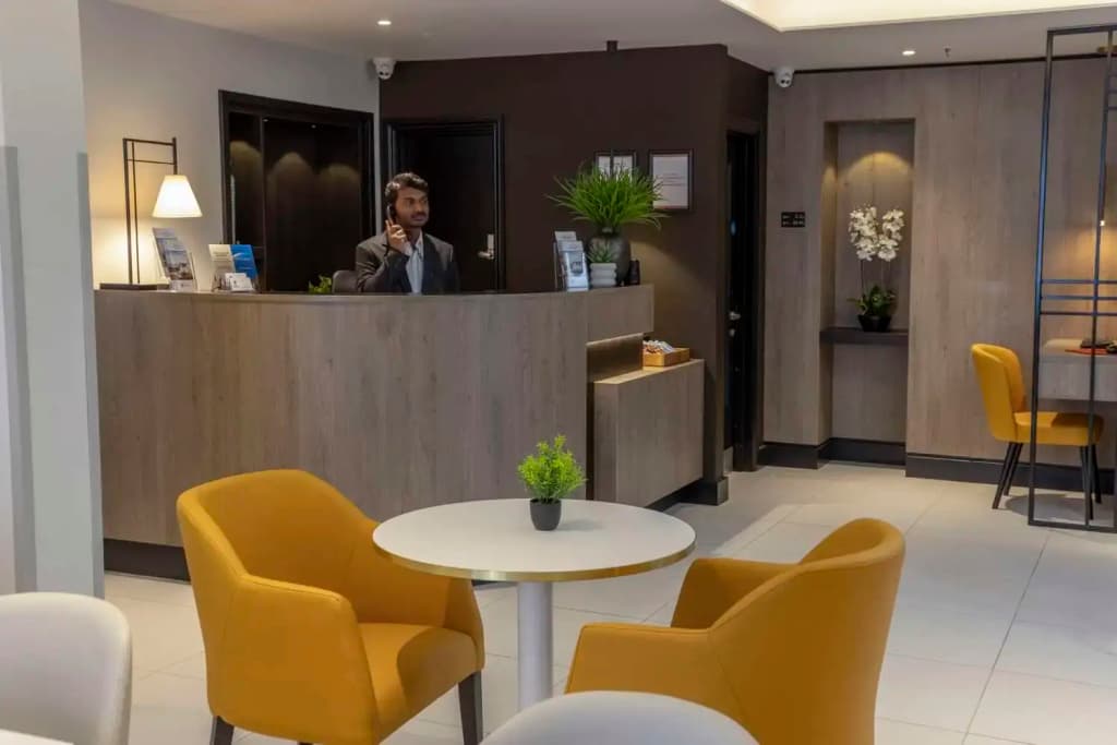 Four Points Flex by Sheraton London Kensington Olympia Hotel - photo 2
