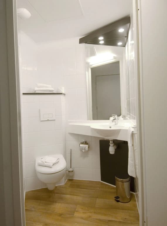 Lodge In Paris 13 Hotel - photo 11