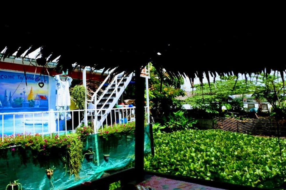 New Phiman Riverview Guesthouse - Hostel - photo 9