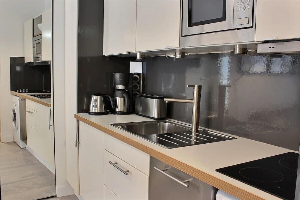 S05003 - Sophisticated Studio for 2 People in the Latin Quarter - photo 8