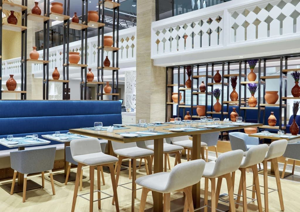Hilton Garden Inn Muscat Al Khuwair Hotel - photo 6