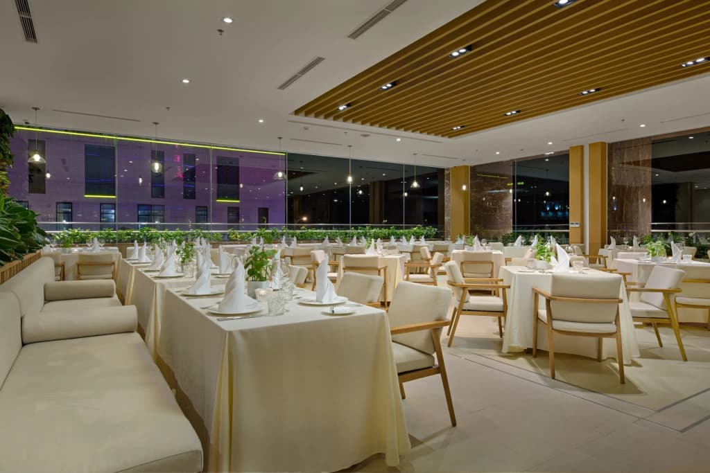 TMS Hotel Da Nang Beach - photo 48