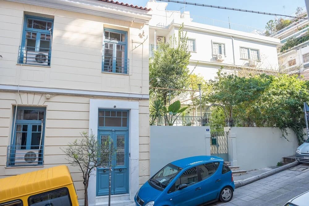 Vintage Athens Apartment by Cloudkeys - photo 1