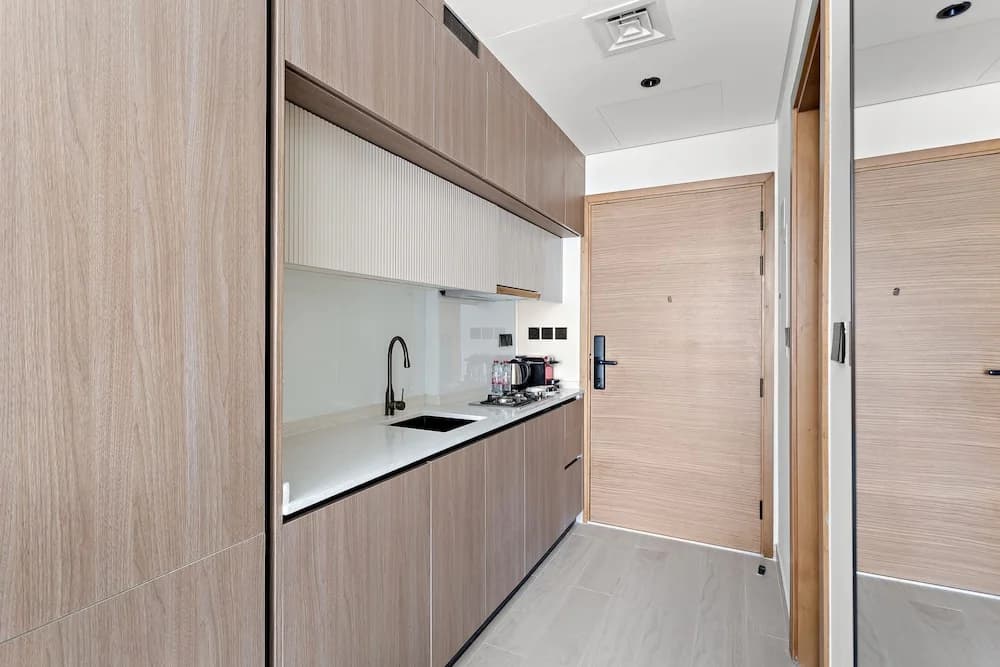 Cosy Studio Apartment With Pool gym Game Room - photo 17
