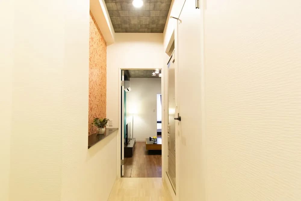 Izumi West - photo 8