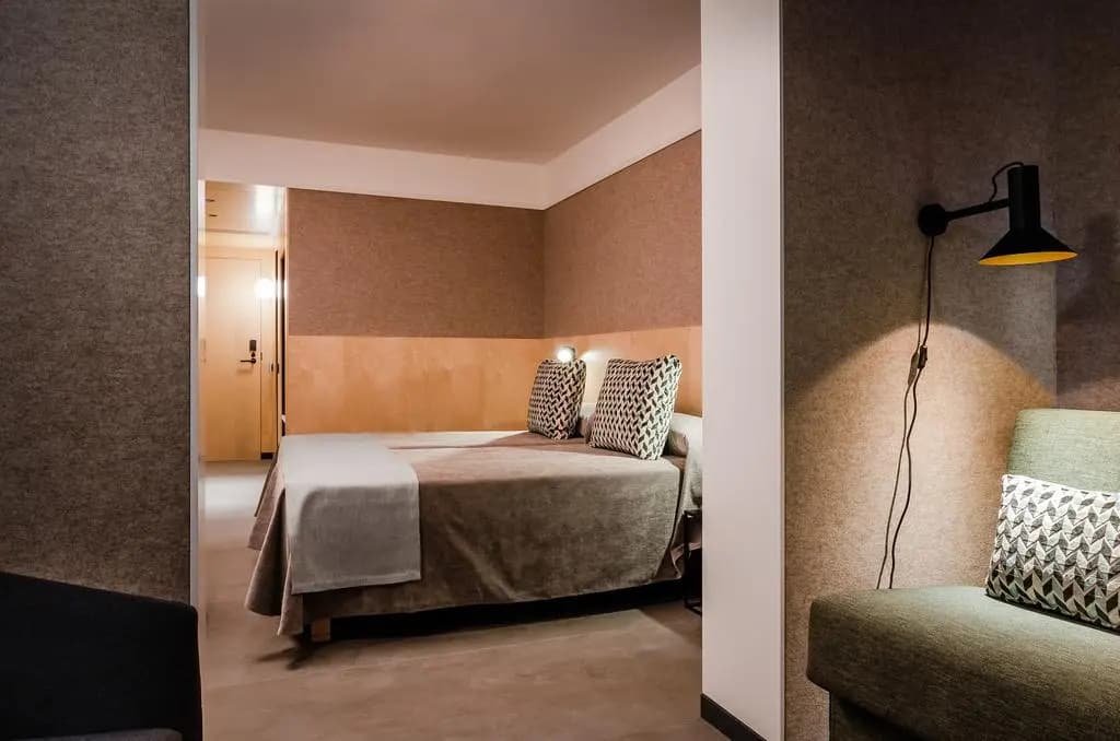 Hotel Raval House - photo 10