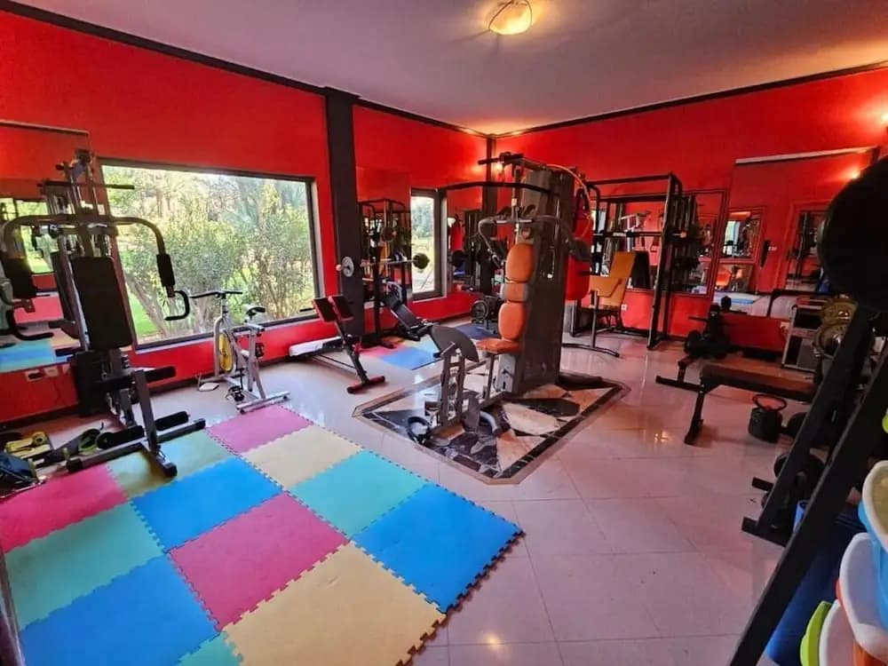 Private Luxury Villa With Hotel Services - photo 14