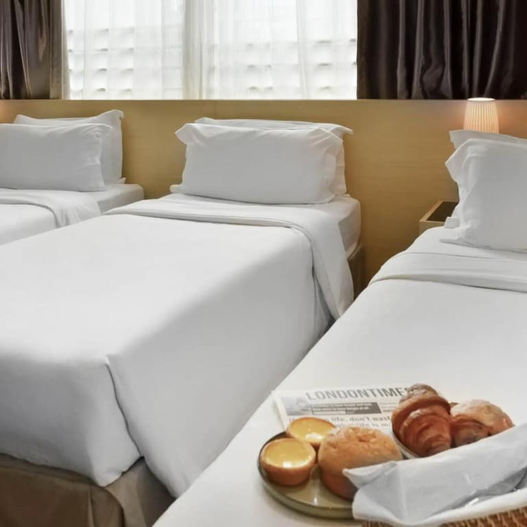 Eco Tree Hotel Sheung Wan - photo 15