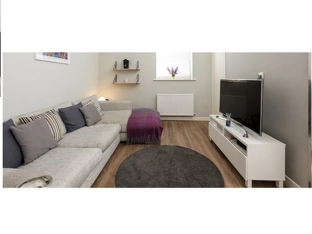 The Lane Apartment - photo 11