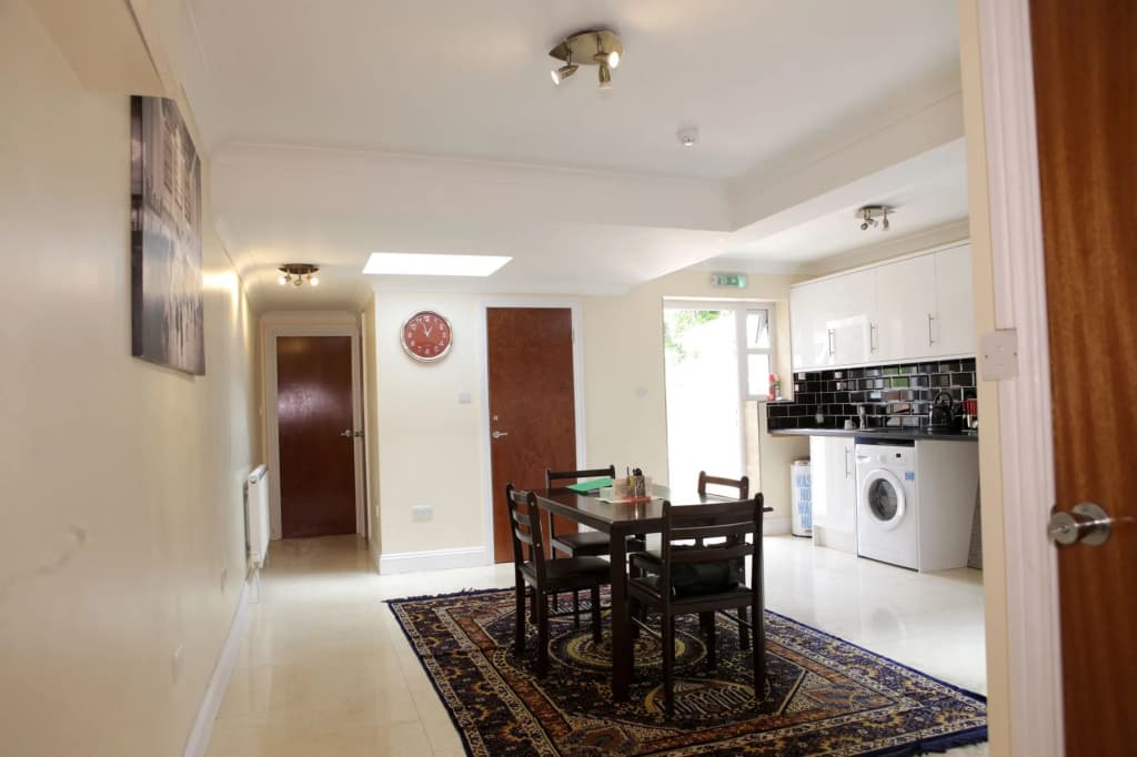 The Hub - photo 11