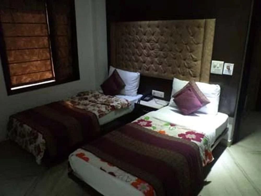 Centra Inn - photo 5
