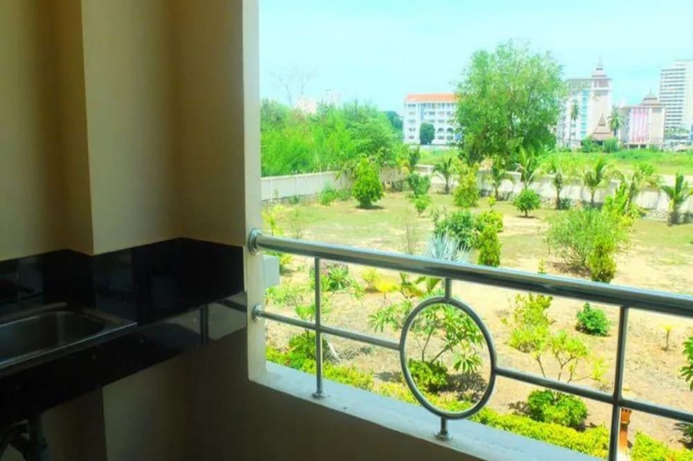 Leela Garden Villa - photo 14