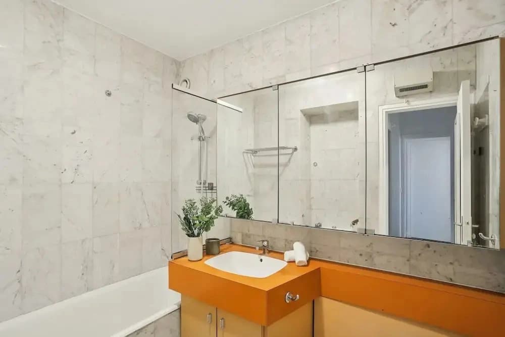 Chic 1BR Steps from Opéra Garnier - photo 6