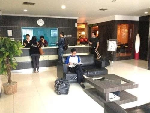 Karsa Utama Hotel - photo 25