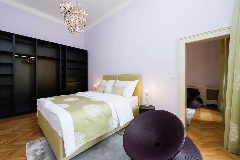EMPIRENT Grand Central Apartments - photo 4