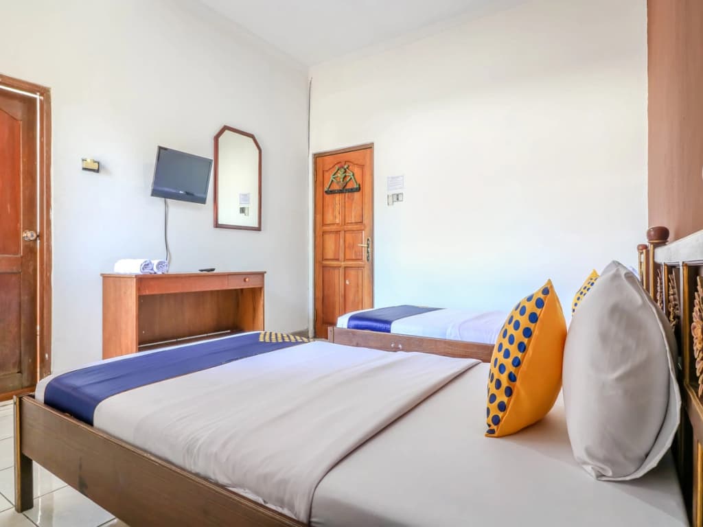 OYO 1927 Hotel Candra Adigraha - photo 5