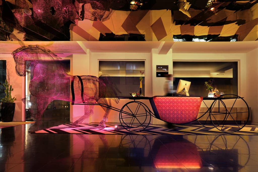 Adelphi Hotel - photo 2