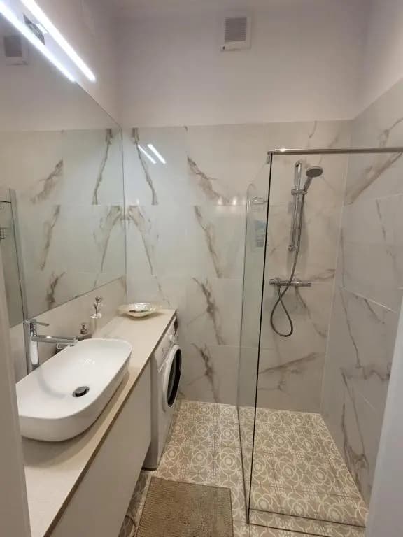 Nóra Holiday Apartment - photo 8