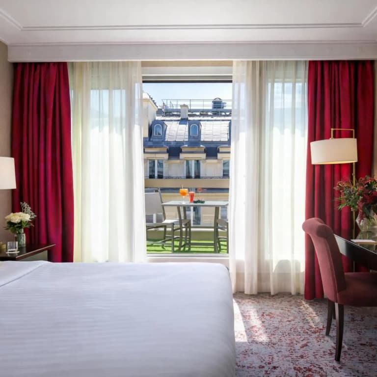 Warwick Champs-Elysées Hotel - photo 7
