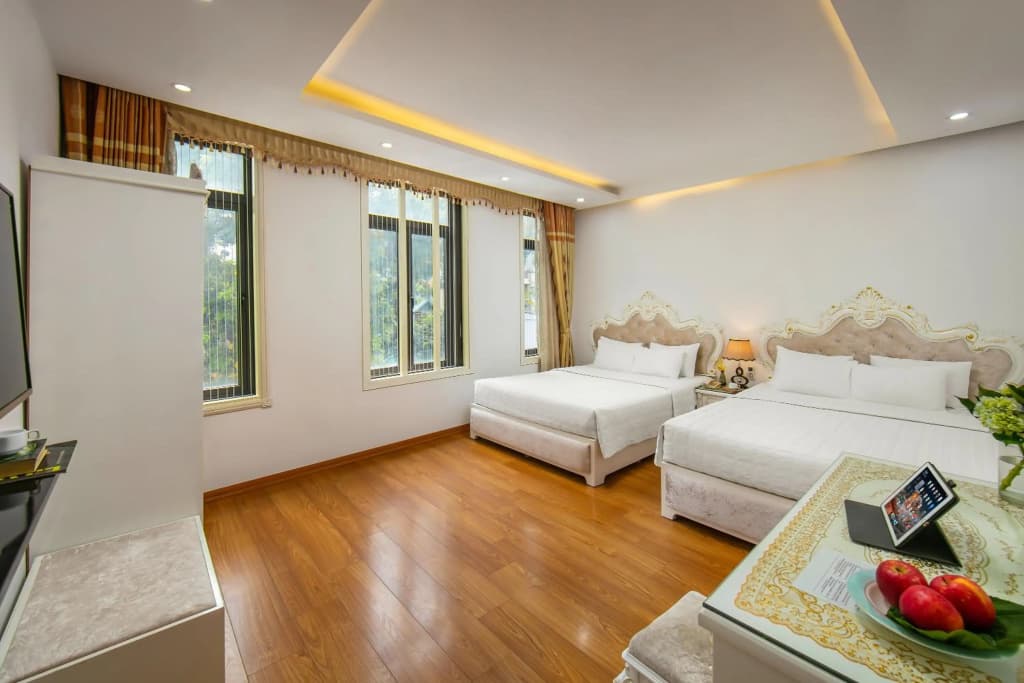 Kingly Hotel - photo 2
