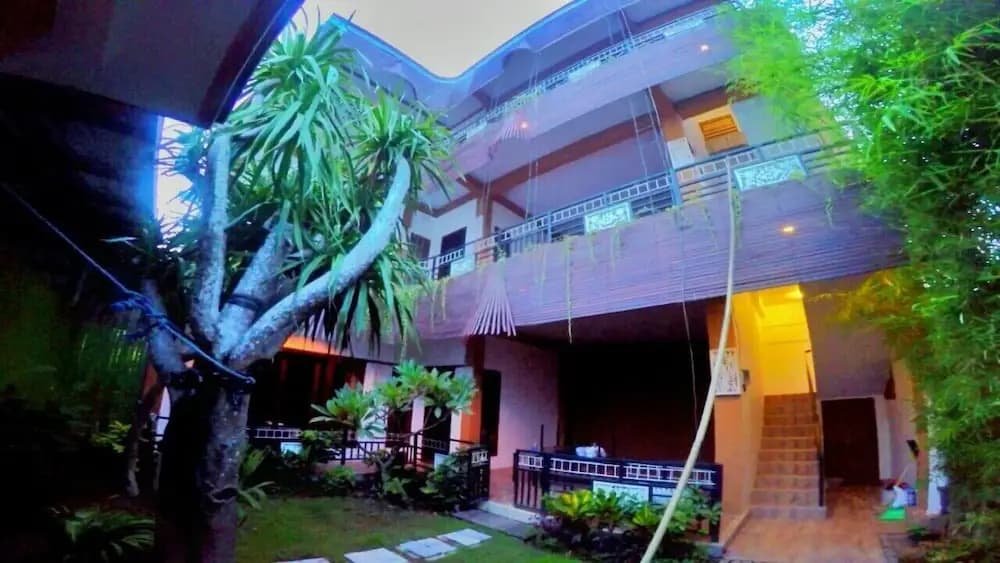 Klipes Guest House - photo 10
