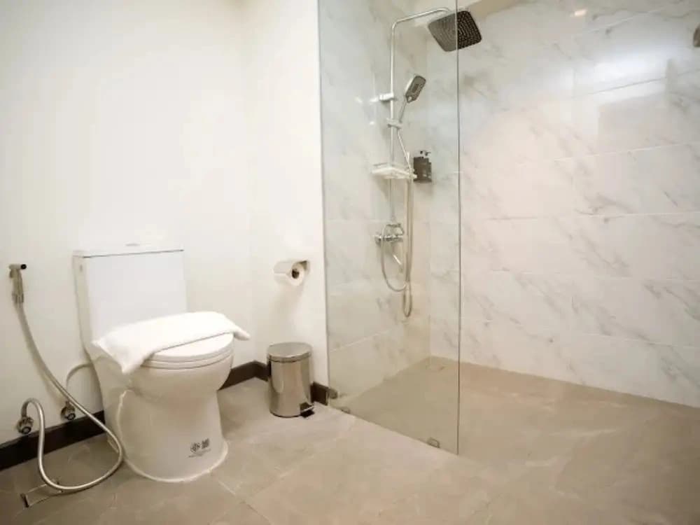 The Wang Yaowarat Hotel - photo 8