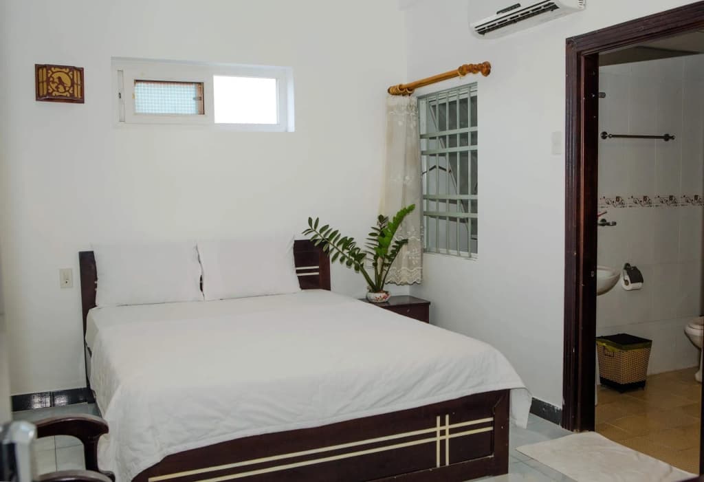 Emerald Hotel - photo 2