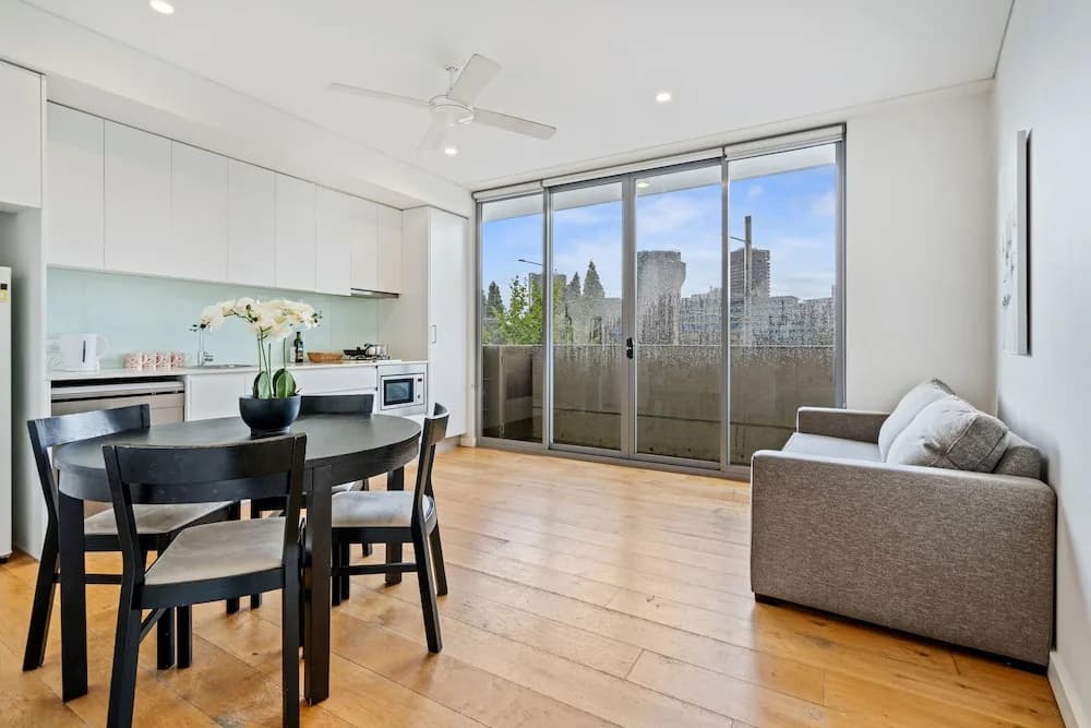 Central station Apartments - photo 2
