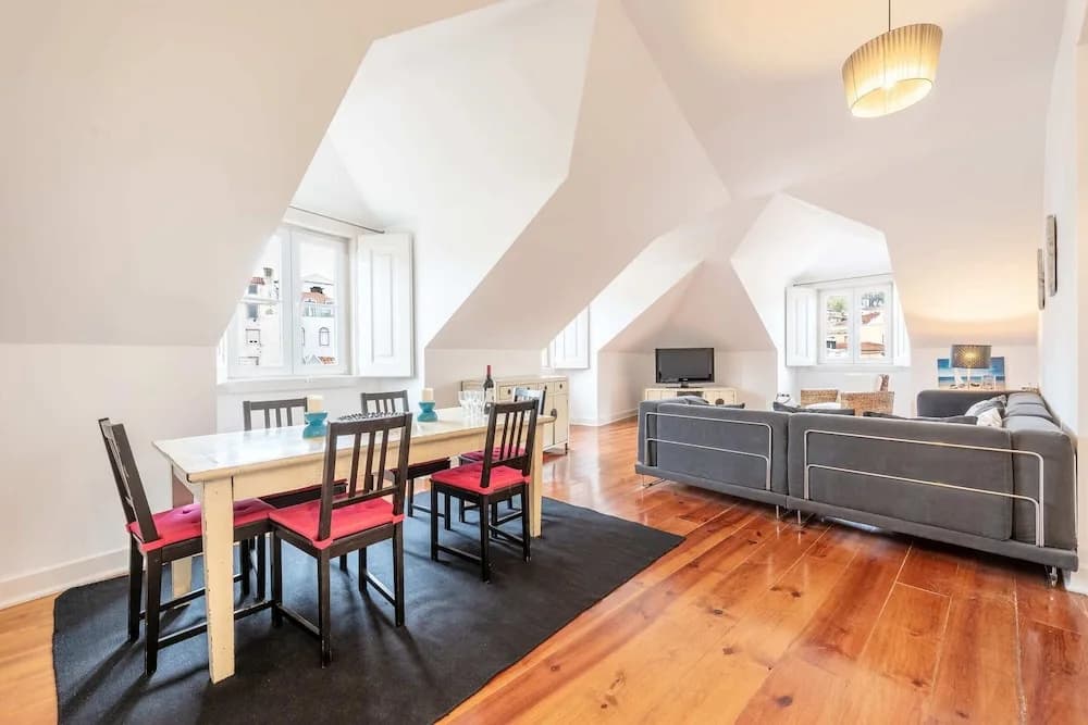 Rustic-style Apt Near Bairro Alto - photo 5