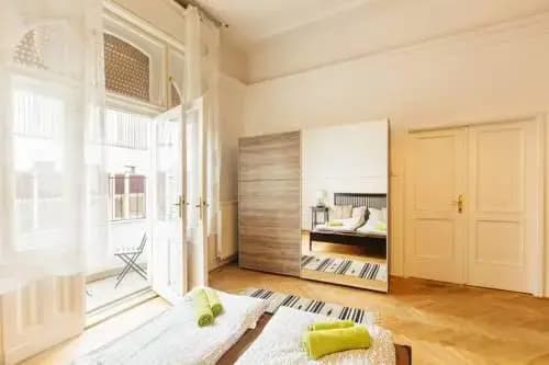 Living Budapest Apartment - Régi Posta Utca - photo 5