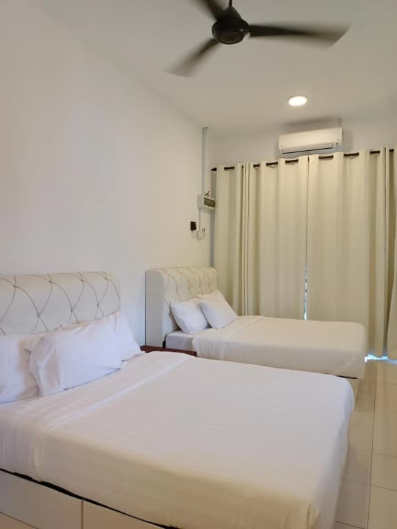 Reco Villa Private Pool 4 Bedrooms@ Taman Mayung Teluk Kemang Port Dickson - photo 3