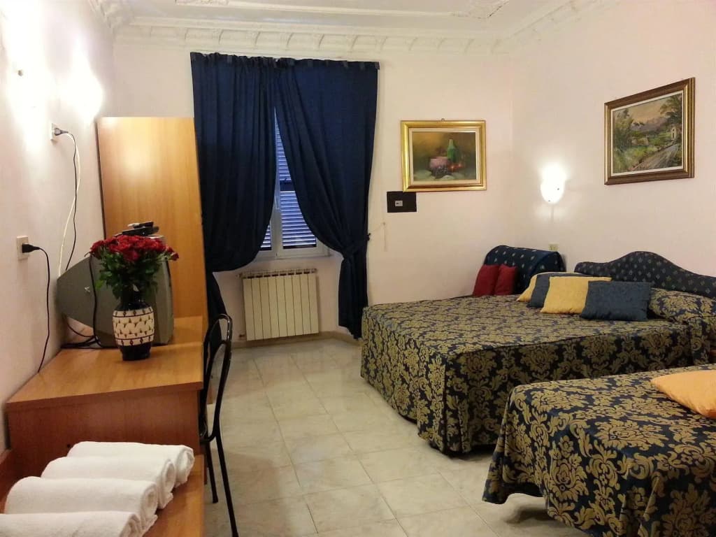 Hotel Ventura Rome - photo 3