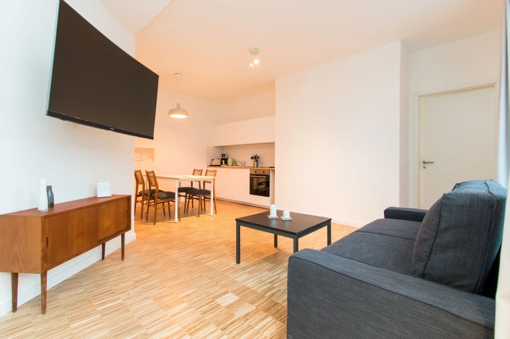 Primeflats - Apartments Aroser Allee - photo 8