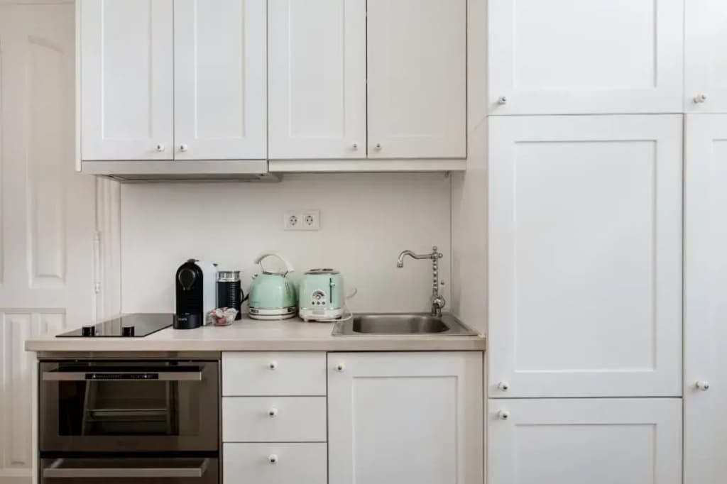 Opera Apartment with Garage, 2BR & 2BTH, AC - photo 19