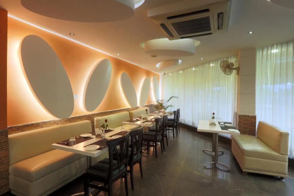 Hotel Le Seasons - photo 12