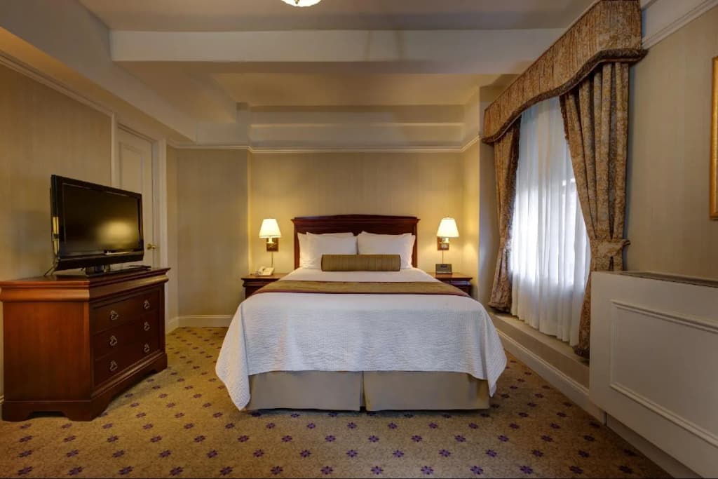Wellington Hotel - photo 6