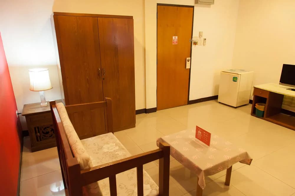ZEN Rooms Best Pratunam - photo 6