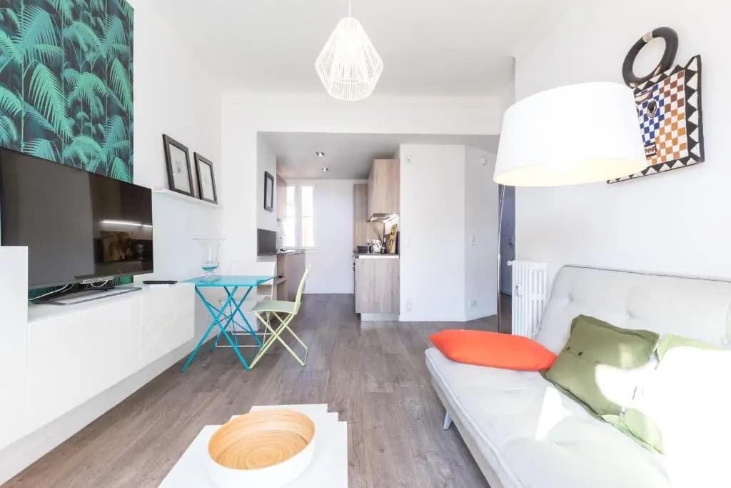Cosy 1 Bdr Near Garibaldi Square - Top Floor & AC - photo 10