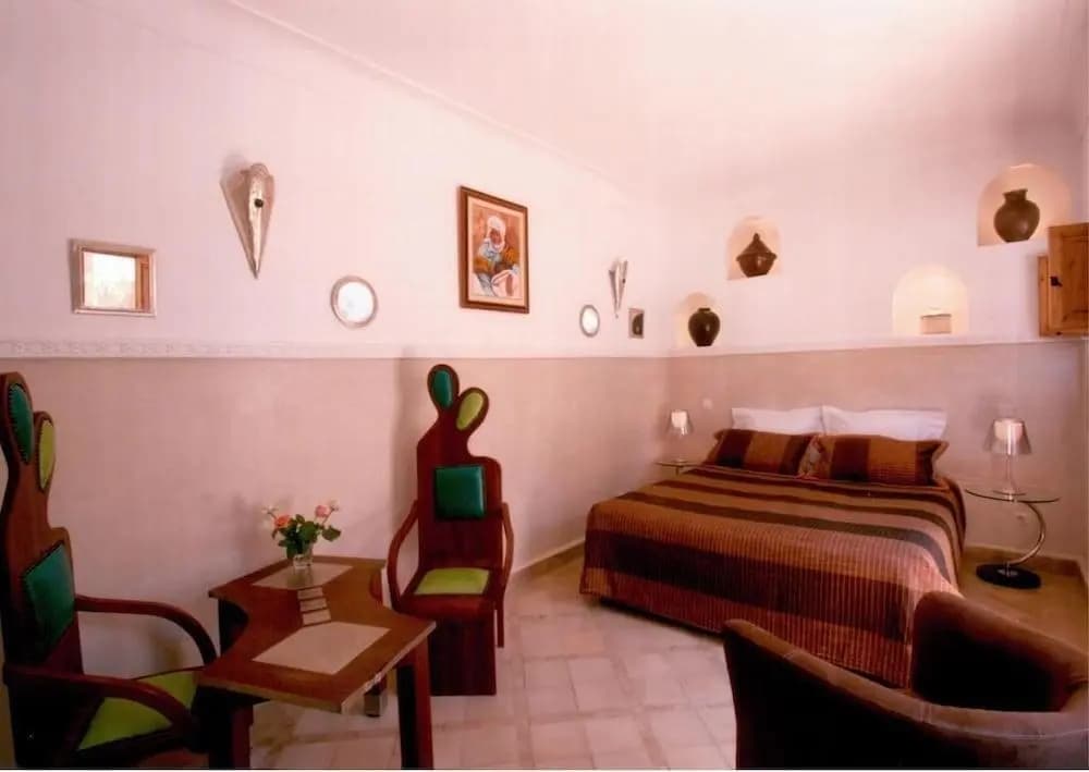 Riad Chalymar - photo 21