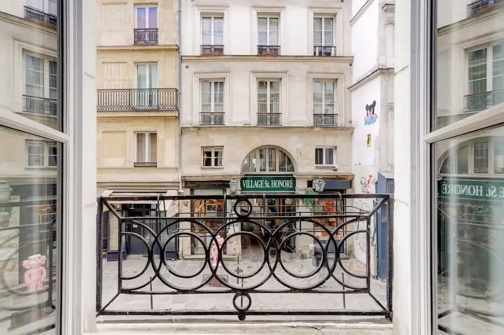 Honore Nest - Elegant 1BR Unit in Saint-honore District - photo 1