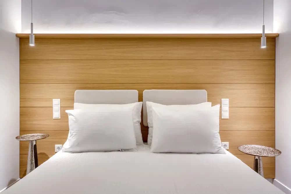 Whitewood Residence - photo 3