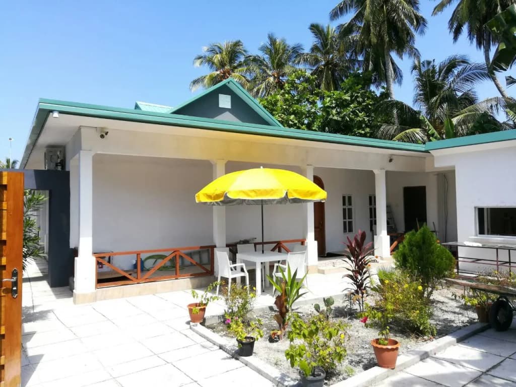 Equator Homestay - photo 25